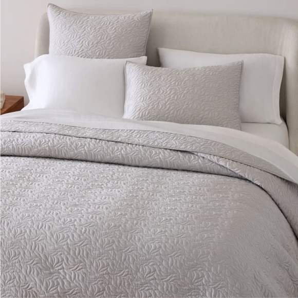 West Elm Other - West Elm | Floral Silky Tencel Quilt | Frost Gray | Full/Queen